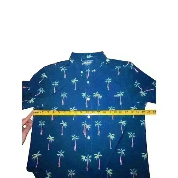 Chubbies Short Sleeve Button Up Men’s Sz S Palm Tree All Over Navy Blue Hawiian - Picture 7 of 9
